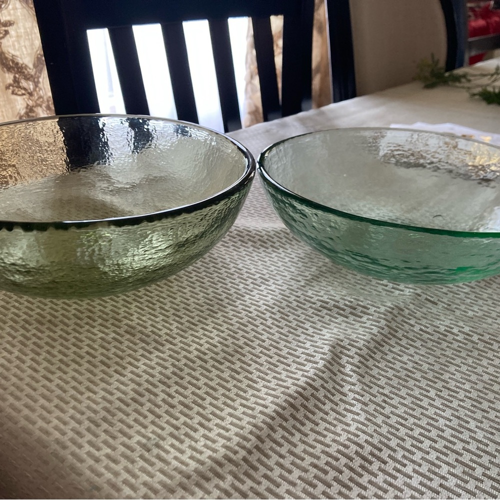 ♥️🤍💙2 Artisan Designer Fire and Light Glass Bowls Set - Picture 6 of 9
